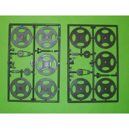 Бронетехніка та артилерія Танк М4А1 з мінним підривником Т1Е3