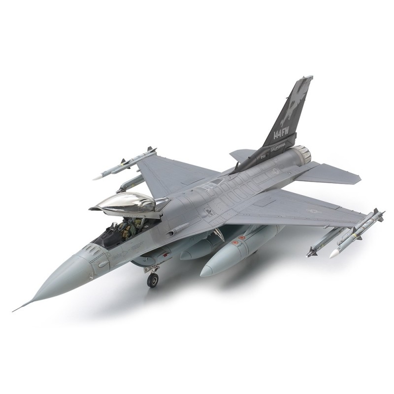 Збірна модель літака літак 1:48 F-16C [Block 25/32] 61101 1:48