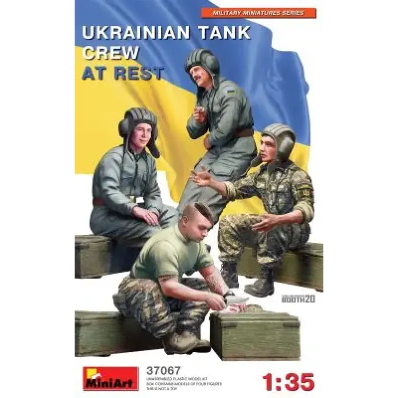 Збірна модель 1:35 Фігури український танковий екіпаж на відпочинку Miniart 37067