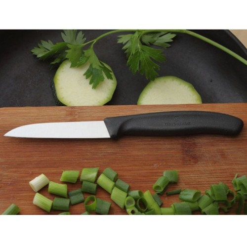 Ніж для чищення овочів Victorinox SWISS CLASSIC 8см чорн 6.7403