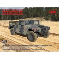 Збірна модель 1:35 Бронеавтомобіль Humvee M1097A2 транспортер вантажів ICM 35436