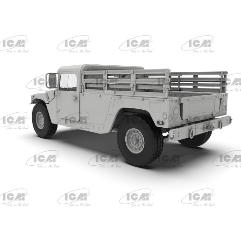 Грузовой военный автомобиль Humvee M1097A2