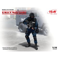  1:16 Фігура S.W.A.T. Лідер групи ICM 16101.