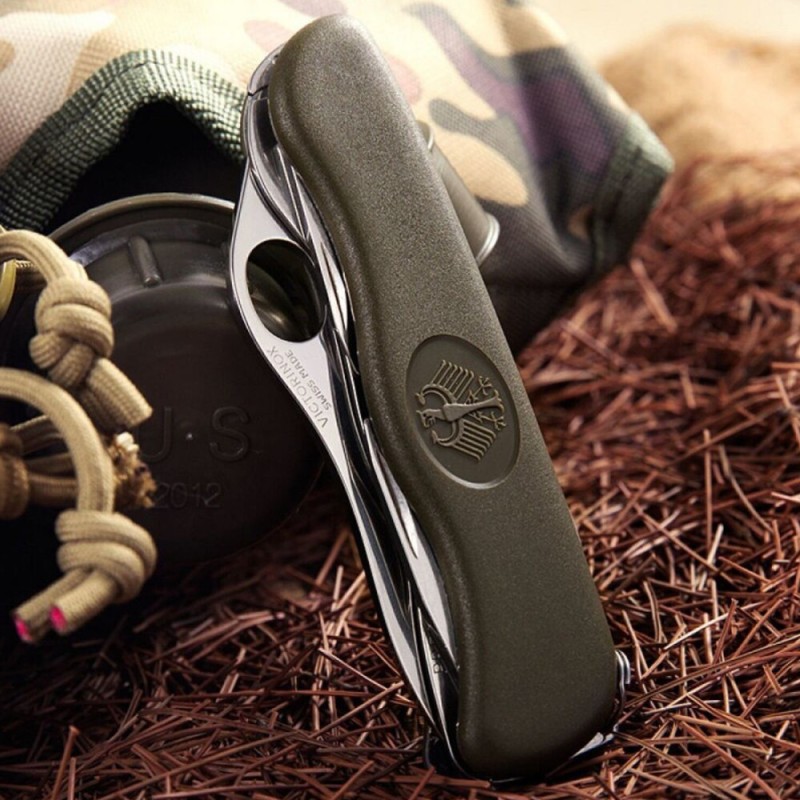 Складаний ніж Victorinox Military One Hand 0.8461.MW4DE