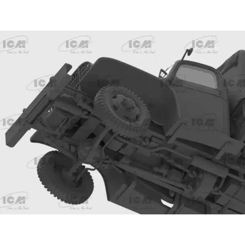 Збірна модель1:35 Військова вантажівка G7117 з радянськими драйверами ICM 35594