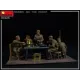 Збірна модель 1:35 Фігури Вечеря на фронті МініАрт 35325