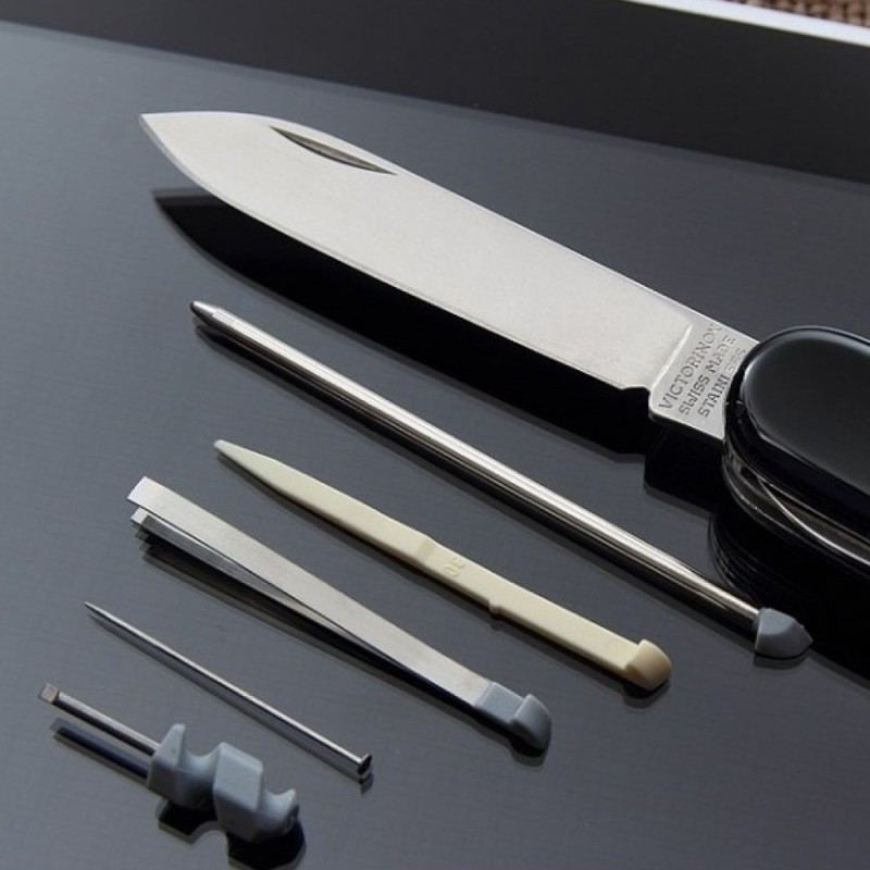 Швейцарский складной нож Victorinox COMPACT 1.3405.3