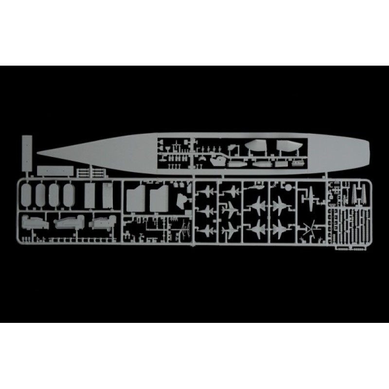 Сборная модель 1:720 Авианосец ВМС США ДЖОРДЖ Г. У. БУШ CVN-77 Италери 5534