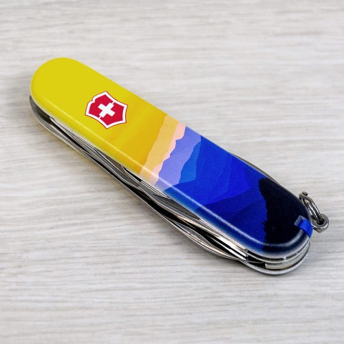 Складаний ніж Victorinox CAMPER UKRAINE Гірський пейзаж 1.3613.7.T3190pw