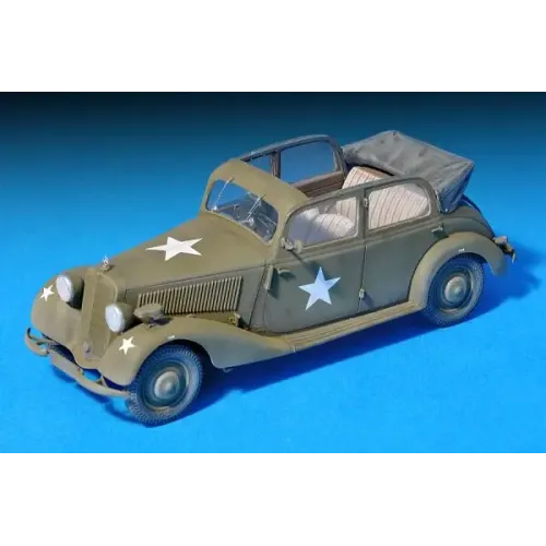 Збірна модель 1:35 Німецький автомобіль МБ ТИП 170V Кабріо салон Miniart 35103