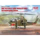 Збірна модель 1:32 Американський вертоліт AH-1G Кобра AH-1G Cobra з пілотами гелікоптерів США під час війни у В'єтнамі ICM 32062