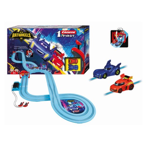 Автотреки Автотрек Carrera First Батвілс готові до руху, довжина траси 2.9 м.