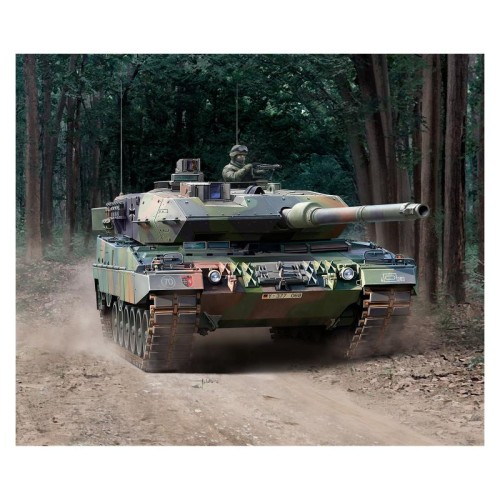 Бронетехніка та артилерія Збірна модель-копія Revell Танк Леопард 2 A6/A6NL рівень 4 масштаб 1:35