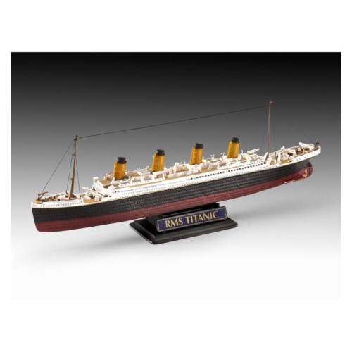 Подарункові набори Збірна модель-копія Revell набір Корабель Титанік подарунковий набір рів 4 м 1:700 та 1:1200