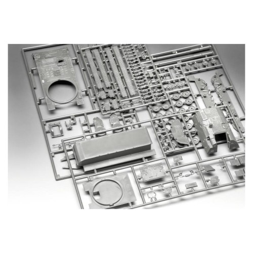 Подарункові набори Збірна модель-копія Revell набір САУ Panzerhaubitze 2000 (версія UA) рівень 4 масштаб 1:72