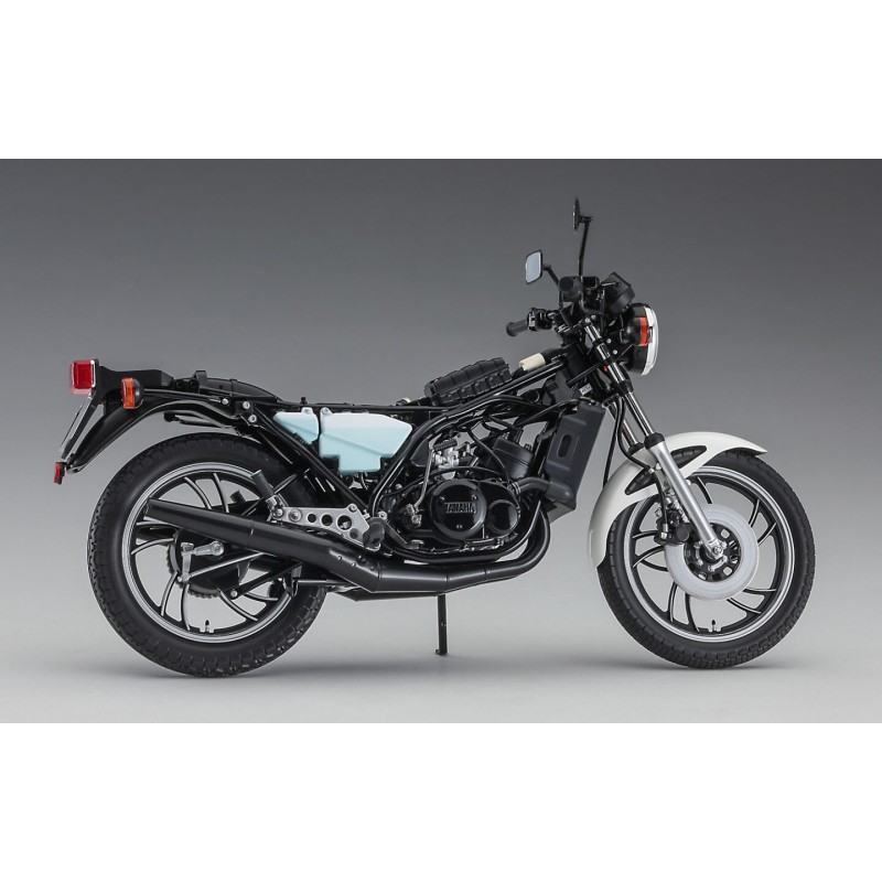 Збірна модель мотоцикл – Yamaha RZ250 (4L3) (1980) – Hasegawa 21513