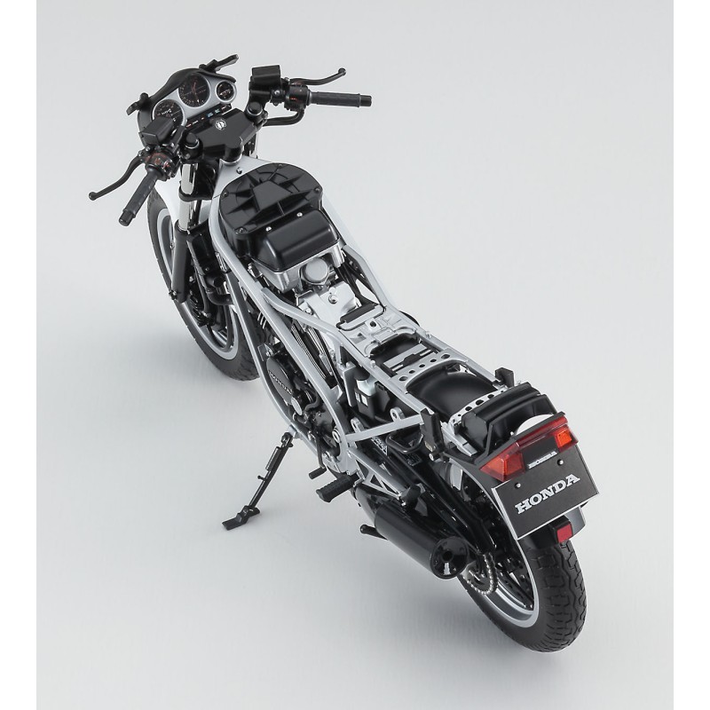 Збірна модель мотоцикл – Honda VT250F (MC08)(1984) – Hasegawa 21514