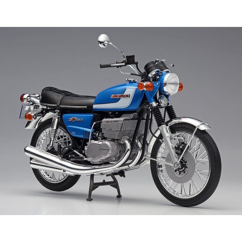 Збірна модель мотоцикл – SUZUKI GT380 B – Hasegawa 21505