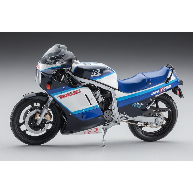 Збірна модель мотоцикл – SUZUKI GSX-R750(G)(GR71G) – Hasegawa 21507