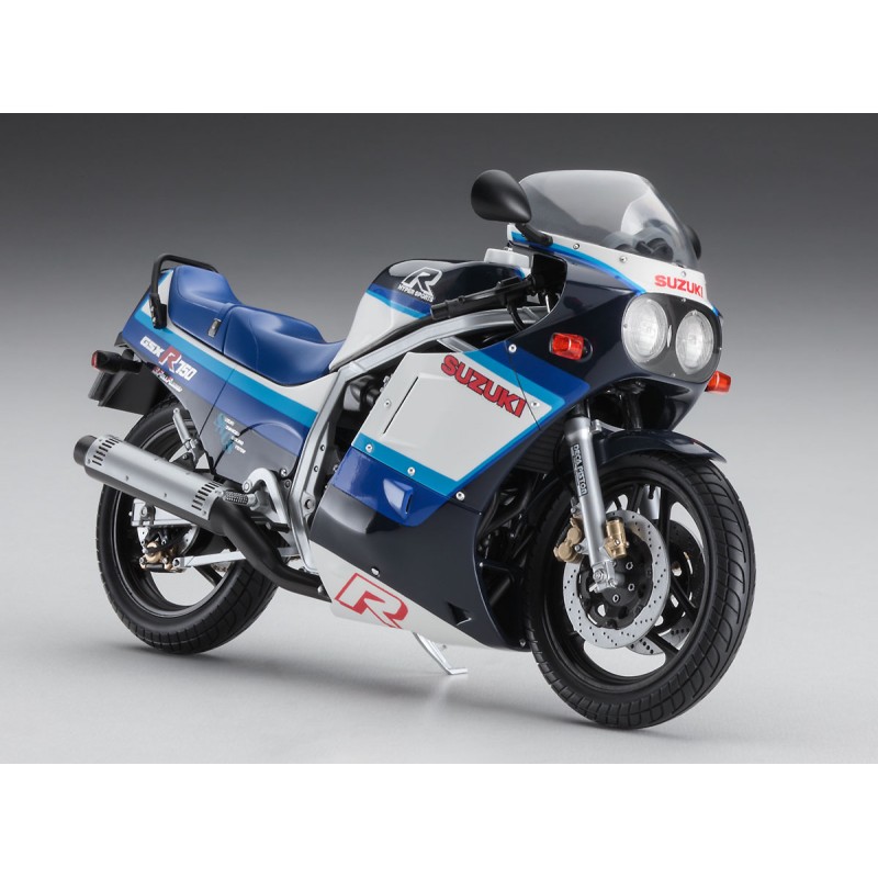 Збірна модель мотоцикл – SUZUKI GSX-R750(G)(GR71G) – Hasegawa 21507