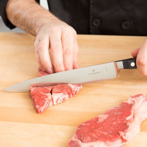 Кухонные ножи Обробний ніж Victorinox Forged 20см чорн 7.7113.20