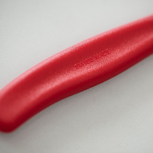 Кухонные наборы Набор серрейторных ножей 11 см для томатов Victorinox SWISS CLASSIC (2 ножа) 6.7831.2C1