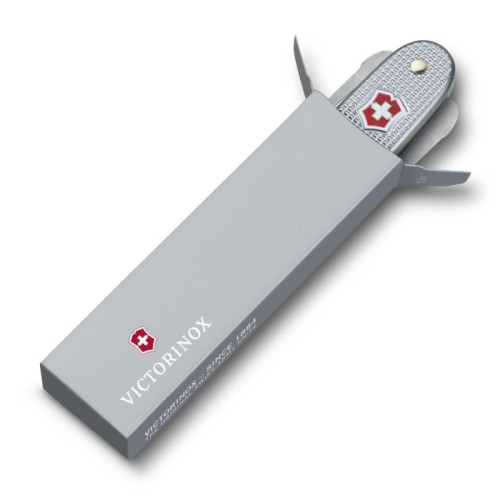 Ножи и мультитулы Victorinox Швейцарский складной нож 93мм Victorinox SWISS ARMY 6 0.8140.26