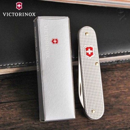 Ножи и мультитулы Victorinox Швейцарский складной нож 84мм Victorinox CADET 0.2601.26