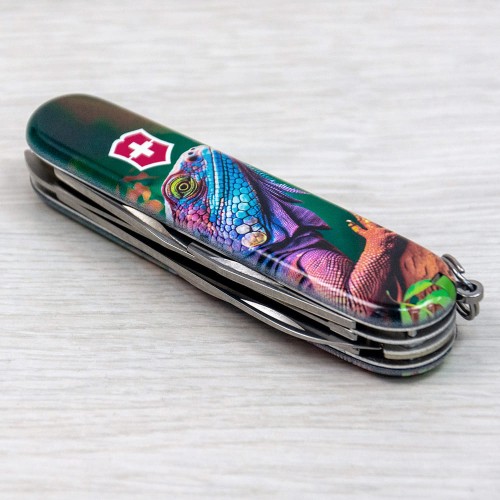 Ножі та мультитули Victorinox Складаний ніж Victorinox CAMPER ANIMAL Хамелеон 1.3613.3.F1020pw