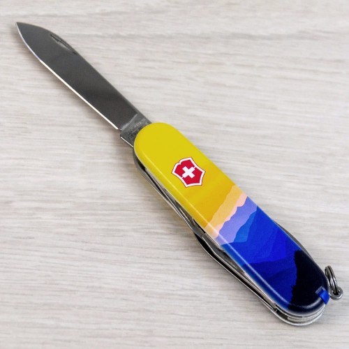 Ножі та мультитули Victorinox Складаний ніж Victorinox CAMPER UKRAINE Гірський пейзаж 1.3613.7.T3190pw