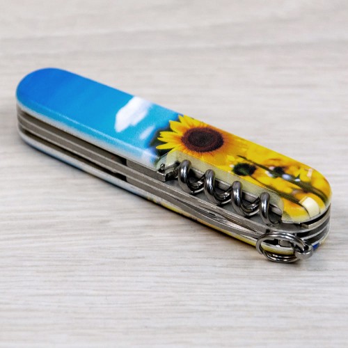 Ножі та мультитули Victorinox Складаний ніж Victorinox CAMPER UKRAINE Соняшники та метелик 1.3613.7.T3200pw