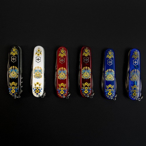 Ножі та мультитули Victorinox Складаний ніж Victorinox CAMPER UKRAINE Українські мотиви 1.3613.T1370u