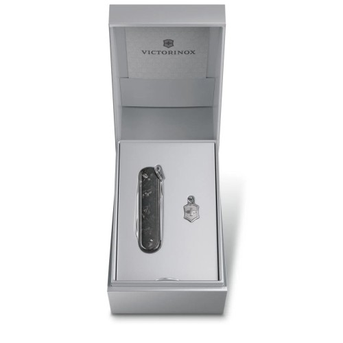 Ножі та мультитули Victorinox Складаний ніж Victorinox CLASSIC SD Brilliant Carbon 0.6221.90