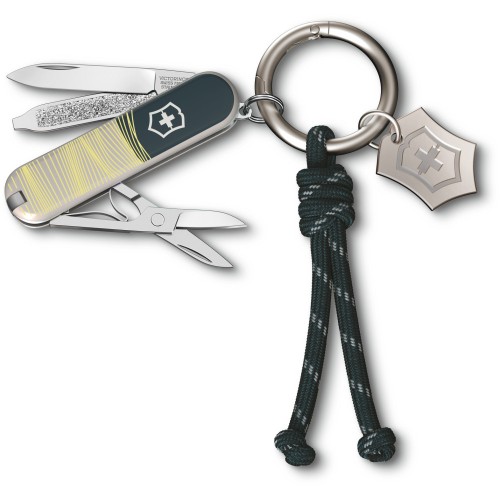 Ножі та мультитули Victorinox Складаний ніж Victorinox CLASSIC SD New York Style 0.6223.E223