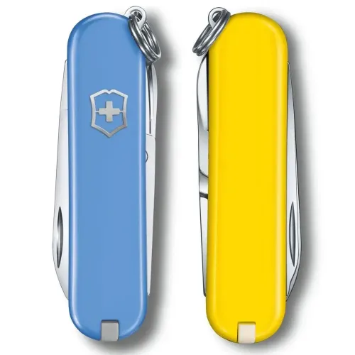 Ножи и мультитулы Victorinox Швейцарский складной нож 58мм Victorinox CLASSIC SD UKRAINE 0.6223.28G.8