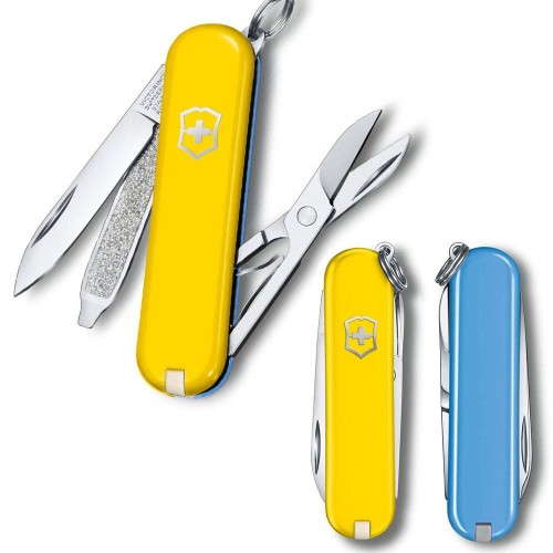 Ножи и мультитулы Victorinox Швейцарский складной нож Victorinox CLASSIC SD UKRAINE 0.6223.8G.28