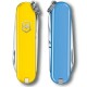 Ножи и мультитулы Victorinox Швейцарский складной нож Victorinox CLASSIC SD UKRAINE 0.6223.8G.28