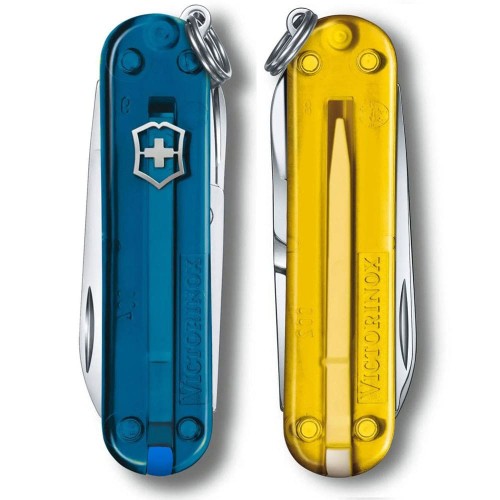 Ножи и мультитулы Victorinox Швейцарский складной нож Victorinox CLASSIC SD UKRAINE 0.6223.T61G.T81