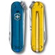 Ножи и мультитулы Victorinox Швейцарский складной нож Victorinox CLASSIC SD UKRAINE 0.6223.T61G.T81