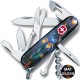 Ножи и мультитулы Victorinox Швейцарский складной нож 91мм Victorinox CLIMBER DESIGN Магический цветок 1.3703.3.R2070pk