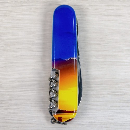 Ножи и мультитулы Victorinox Швейцарский складной нож 91мм Victorinox CLIMBER UKRAINE 1.3703.7.T3220pw