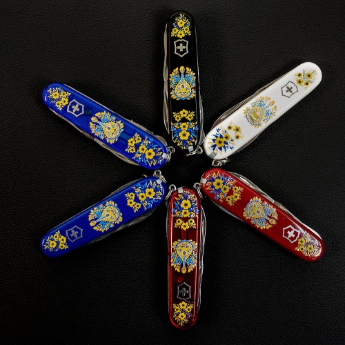 Ножи и мультитулы Victorinox Швейцарский складной нож 91мм Victorinox CLIMBER UKRAINE 1.3703.T.T1370u