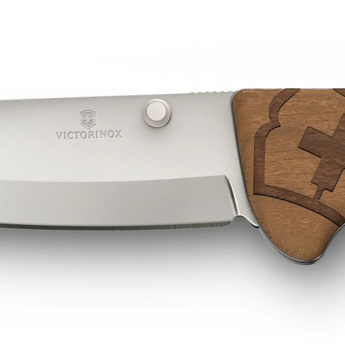 Ножи и мультитулы Victorinox Швейцарский складной нож 136 мм Victorinox EVOKE 0.9415.D630