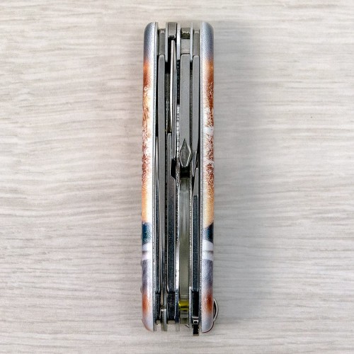 Ножи и мультитулы Victorinox Швейцарский складной нож 91мм Victorinox EXPLORER ANIMAL 1.6703.7.F1060pw