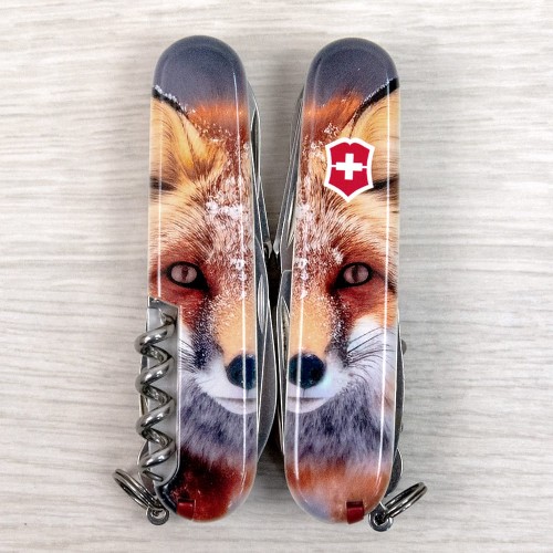 Ножи и мультитулы Victorinox Швейцарский складной нож 91мм Victorinox EXPLORER ANIMAL 1.6703.7.F1060pw