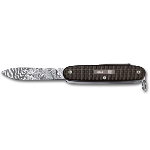 Ножи и мультитулы Victorinox Швейцарский складной нож 93мм Victorinox FARMER X Damast 0.8271.J24