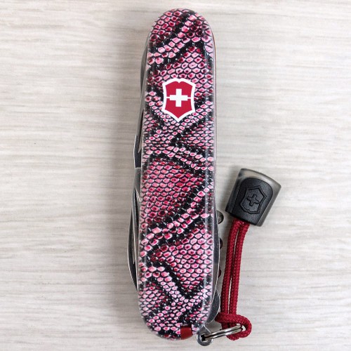 Ножи и мультитулы Victorinox Швейцарский складной нож 91мм Victorinox HUNTSMAN DESIGN 1.3713.R2200pk