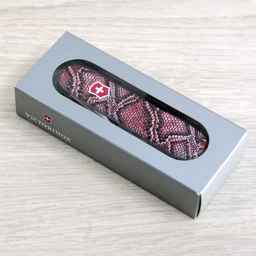 Ножи и мультитулы Victorinox Швейцарский складной нож 91мм Victorinox HUNTSMAN DESIGN 1.3713.R2200pk