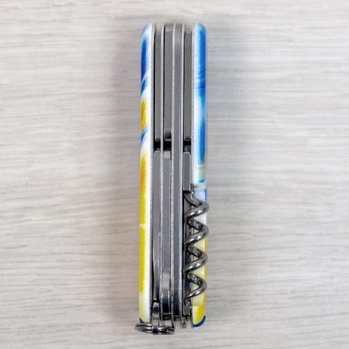 Ножи и мультитулы Victorinox Швейцарский складной нож 91мм Victorinox HUNTSMAN UKRAINE 1.3713.7.T3250pw