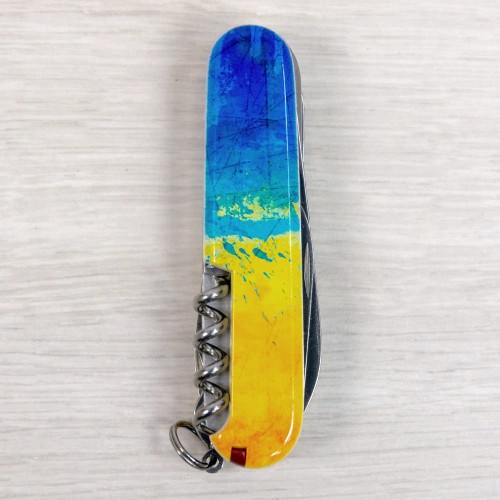 Ножи и мультитулы Victorinox Швейцарский складной нож 91мм Victorinox HUNTSMAN UKRAINE 1.3713.7.T3100pw